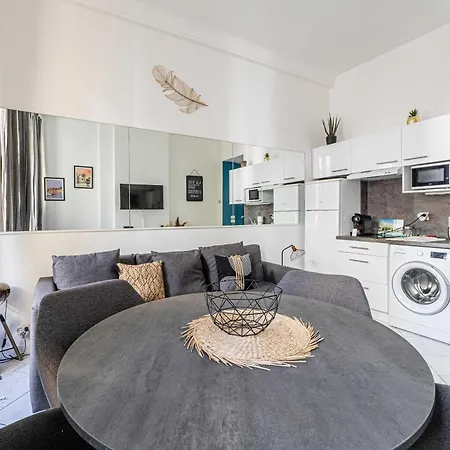 La Perle Au Coeur Du Centre Ville, Ideal Pour Sejours Loisirs Ou Business Apartment
